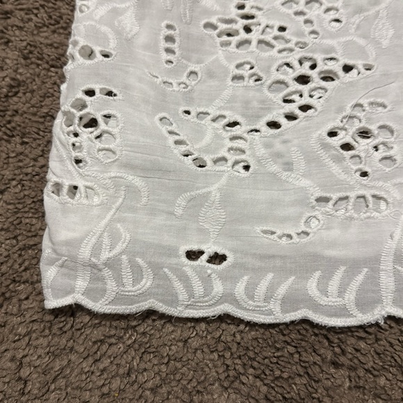Nicole Miller Artelier Eyelet Blouse-Sz M-White-Cotton-Unlined-Shortsleeved - Picture 12 of 16